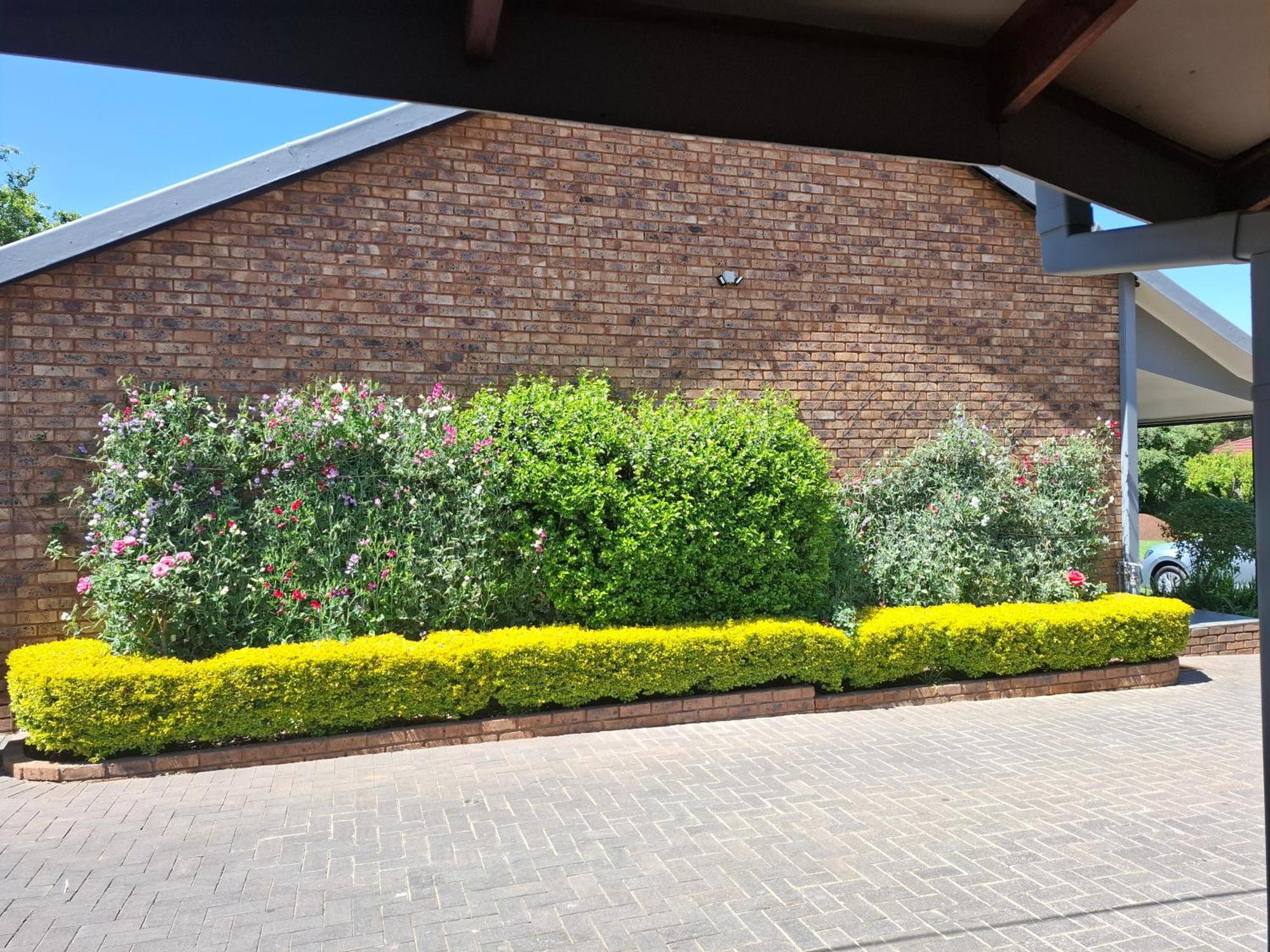 Sunrock Guesthouse Kempton Park Exterior photo